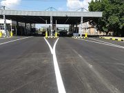 Fonduri de la Guvern pentru asfaltarea drumurilor spre vămi