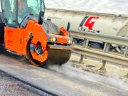 DRDP București: Lucrări de reparații asfaltice pe suprafețe întinse pe Autostrada A3, km 37+280.