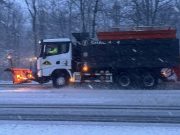 Prima zăpadă, primele intervenții – Drumarii acționează pe drumurile naționale