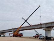 Flux continuu de muncitori și utilaje pe șantierul drumului de legătură dintre DN 69 Timișoara – Arad și autostrada #A1!