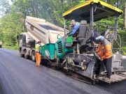 Județul Olt: continuă așternerea covorului asfaltic pe DN 54, între Caracal-Corabia.