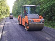 Județul Gorj: așternere a covororului asfaltic pe DN 67, localitatea Ciuperceni.