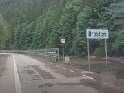 Județul Suceava: continuă amenajarea străzilor din orașul Broșteni și localitățile componente.