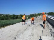 R. Moldova: lucrări de reparații pe drumul regional G50, între Rădoaia și Drăgănești, raionul Sîngerei