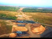 Constructorul autostrăzii Sibiu – Făgăraș va repara DJ105C, între Ucea de Jos și Ucea de Sus. Drumul a fost deteriorat de utilajele de pe șantier.