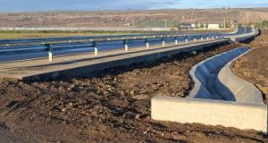 Județul Galați: au fost finalizate lucrările de refacere și consolidare a infrastructurii rutiere pe DJ 255, între comunele Rediu și Suhurlui.