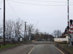 Lucrări de reparații la trecerea la nivel cu calea ferată, pe DN 59B, la Cărpiniș
