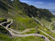 Se lucrează la „Drumul Regelui”, un proiect major de infrastructură care leagă comuna Petriș (județul Arad) de Vața de Jos (județul Hunedoara)