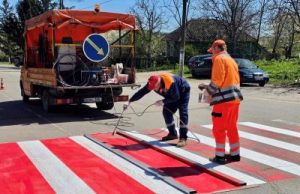 Lucrările de întreținere continuă pe 40 de sectoare ale drumurilor naționale din Republica Moldova