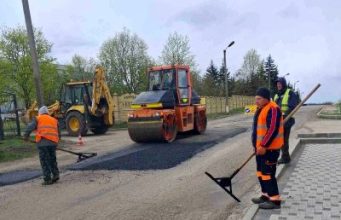 Reparații asfaltice pe rețeaua de drumuri naționale din R. Moldova.