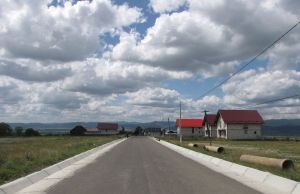 Județul Suceava: drumurile din comuna Berchișești sunt în plină modernizare!
