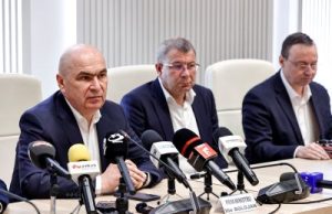 Astăzi au fost semnate contractele pentru proiectarea și execuția tronsonului de autostradă dintre Pașcani și Suceava, al A7