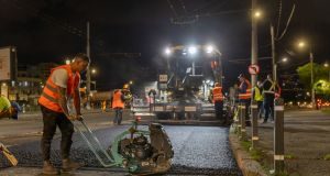 Amplu program de asfaltare, pe timp de noapte, pe arterele din București