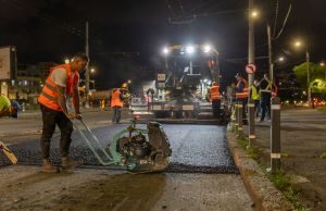 Amplu program de asfaltare, pe timp de noapte, pe arterele din București