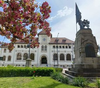 Municipiul Focșani: se apropie finalizarea lucrărilor de reabilitare a străzilor și parcărilor din cartierul Bahne