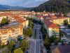 Comănești: de la modernizarea străzilor la reabilitarea blocurilor. Investițiile europene schimbă fața orașului!