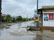 Un drum de pământ va fi modernizat de Consiliul Județean Suceava