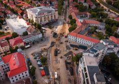 Municipiul Oradea: la viitorul pasaj subteran din zona Magazinului Crișul continuă etapa de forare a piloților.