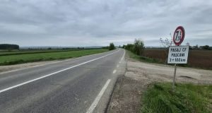 Accesul rutier către cartierul Blăgești din municipiul Pașcani va fi reluat. Autoritățile caută o soluție permanentă pentru conectarea la DN 28A
