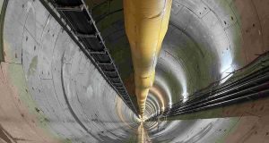 India construiește un tunel rutier de peste 13 kilometri prin Himalaya!