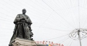 Piața Unirii din Iași a intrat într-un amplu proces de modernizare. Un spațiu simbol al istoriei naționale, readus la viață!