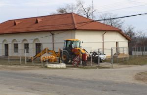 Județul Galați: Primăria comunei Vlădești investește în modernizarea infrastructurii rutiere.