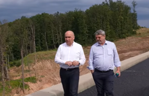 Special: Ilie Bolojan și Dorinel Umbrărescu, pe șantierul Autostrăzii Transilvania. Secțiunea Nădășelu – Topa Mică – Poarta Sălajului se apropie de deschidere!