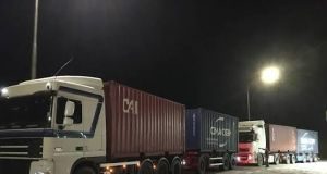 Portul Constanța, criticat de transportatori: drumuri degradate, lipsa facilităților și taxe tot mai mari fără îmbunătățirea condițiilor