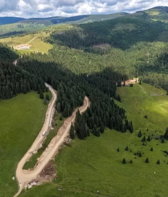 Județul Bihor: drumul Padiș – Ic Ponor intră în modernizare. Circulația va fi închisă până în decembrie 2026