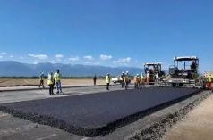 Autostrada Sibiu-Făgăraș (A13): a început asfaltarea experimentală pe Tronsonul 3 (Arpașu de Jos – Sâmbăta de Sus)!