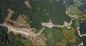 Panaci–Bilbor, drumul care scurtează cu 92 de kilometri legătura dintre Vatra Dornei și Toplița, aproape de finalizare