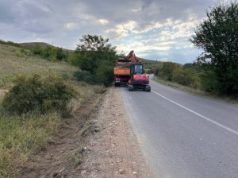 Județul Cluj: lucrări de întreținere pe DJ 161A, între Strucut și Ceanu Mare.