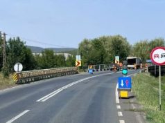 Lucrări la dispozitivele de acoperire a rosturilor de dilatație la două poduri, pe DN 7, în județul Arad, pe Valea Mureșului
