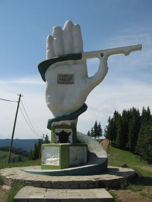 Monumentul_Drumarilor4