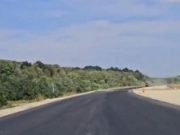 Se așterne asfalt pe primii kilometri ai Secțiunii de autostradă Margina – Holdea (A1)!