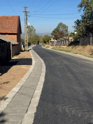 Asfalt nou pe drumul spre stațiunea Râușor