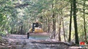 Au început lucrările la „Drumul Marmurei”, drumul de 56 km care traversează Munții Poiana Ruscă.